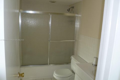 Copropriété à louer à Miami, Floride: 1 chambre, 65.77 m2 № 1964231 - photo 30