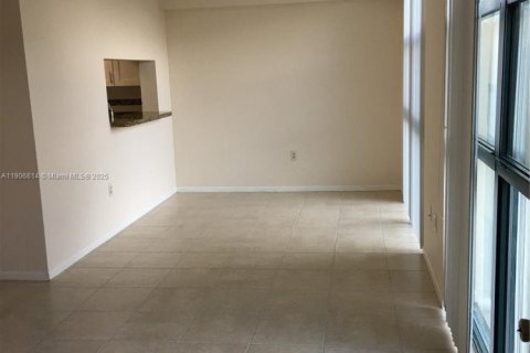 Copropriété à louer à Miami, Floride: 1 chambre, 65.77 m2 № 1964231 - photo 20