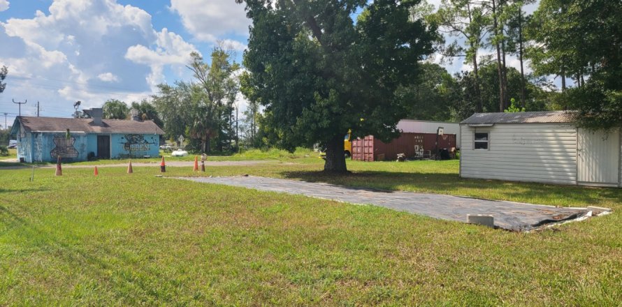 Commercial property in Jacksonville, Florida 103.31 sq.m. № 772550