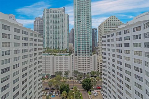 Купить кондоминиум в Майами, Флорида 53.88м2, № 1942026 - фото 13