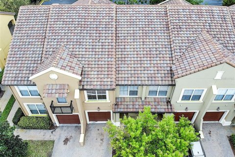 Townhouse in Orlando, Florida 3 bedrooms, 147.9 sq.m. № 2233256 - photo 3