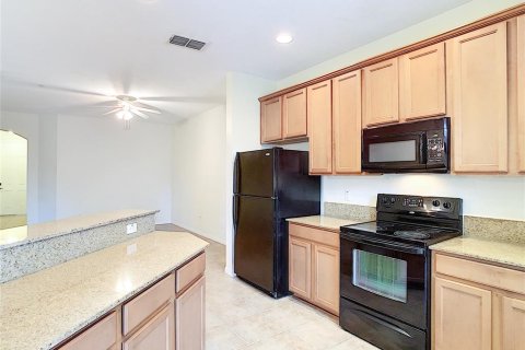Townhouse in Orlando, Florida 3 bedrooms, 147.9 sq.m. № 2233256 - photo 8