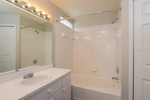 Villa ou maison à louer à Lutz, Floride: 4 chambres, 139.63 m2 № 1835410 - photo 10