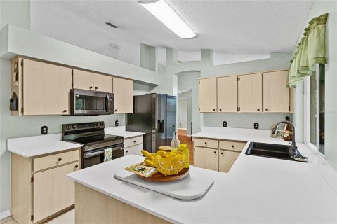 Casa en venta en Deltona, Florida, 3 dormitorios, 158.58 m2 № 1749365 - foto 12