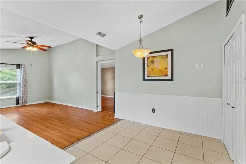 Casa en venta en Deltona, Florida, 3 dormitorios, 158.58 m2 № 1749365 - foto 14