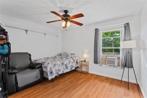 Casa en venta en Deltona, Florida, 3 dormitorios, 158.58 m2 № 1749365 - foto 25