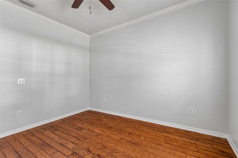 Villa ou maison à vendre à Odessa, Floride: 4 chambres, 287.81 m2 № 2299368 - photo 9