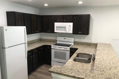 Apartment in Kissimmee, Florida 3 bedrooms, 104.05 sq.m. № 2218685 - photo 9
