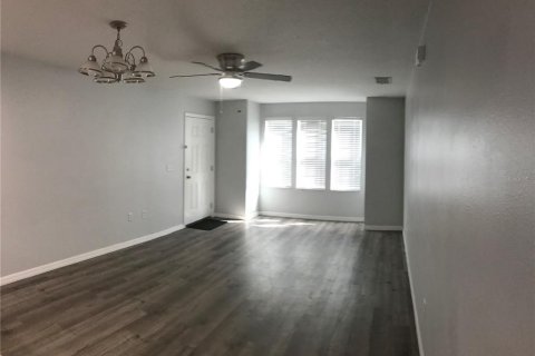 Apartment in Kissimmee, Florida 3 bedrooms, 104.05 sq.m. № 2218685 - photo 6