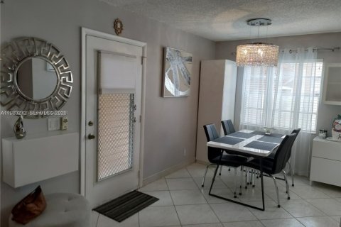 Copropriété à louer à Delray Beach, Floride: 2 chambres, 85.47 m2 № 2050005 - photo 6