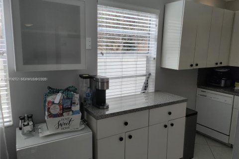 Copropriété à louer à Delray Beach, Floride: 2 chambres, 85.47 m2 № 2050005 - photo 5