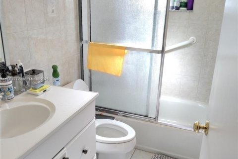 Copropriété à louer à Delray Beach, Floride: 2 chambres, 85.47 m2 № 2050005 - photo 9