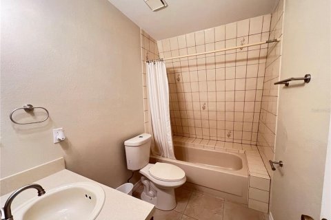 House in Punta Gorda, Florida 3 bedrooms, 130.62 sq.m. № 1907842 - photo 26