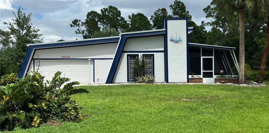 House in Punta Gorda, Florida 3 bedrooms, 130.62 sq.m. № 1907842