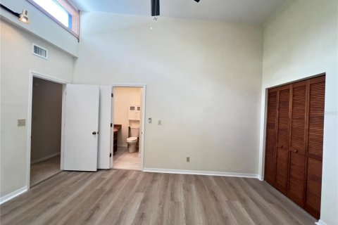 House in Punta Gorda, Florida 3 bedrooms, 130.62 sq.m. № 1907842 - photo 17