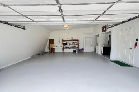 House in Punta Gorda, Florida 3 bedrooms, 130.62 sq.m. № 1907842 - photo 30
