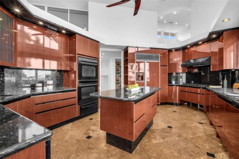Villa ou maison à vendre à Fort Lauderdale, Floride: 4 chambres, 400.04 m2 № 1671470 - photo 20