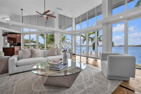 Villa ou maison à vendre à Fort Lauderdale, Floride: 4 chambres, 400.04 m2 № 1671470 - photo 11