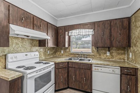 Купить виллу или дом в Лейкленд, Флорида 7 комнат, 245.45м2, № 2356751 - фото 9