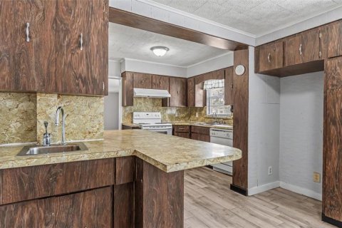 Купить виллу или дом в Лейкленд, Флорида 7 комнат, 245.45м2, № 2356751 - фото 11