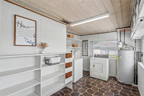Купить виллу или дом в Лейкленд, Флорида 7 комнат, 245.45м2, № 2356751 - фото 17