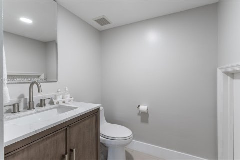 Villa ou maison à vendre à Miramar, Floride: 3 chambres, 156.08 m2 № 1987640 - photo 11