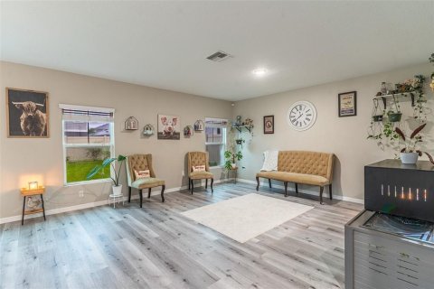 Villa ou maison à vendre à Lakeland, Floride: 5 chambres, 268.02 m2 № 2266932 - photo 2