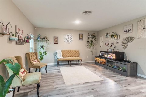 Villa ou maison à vendre à Lakeland, Floride: 5 chambres, 268.02 m2 № 2266932 - photo 3