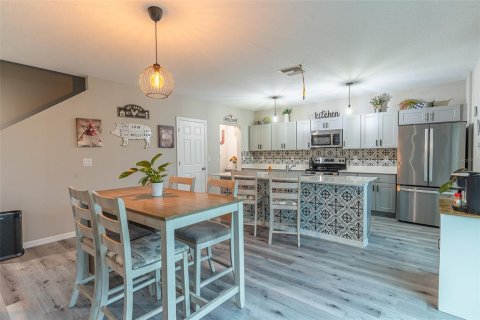 Villa ou maison à vendre à Lakeland, Floride: 5 chambres, 268.02 m2 № 2266932 - photo 6