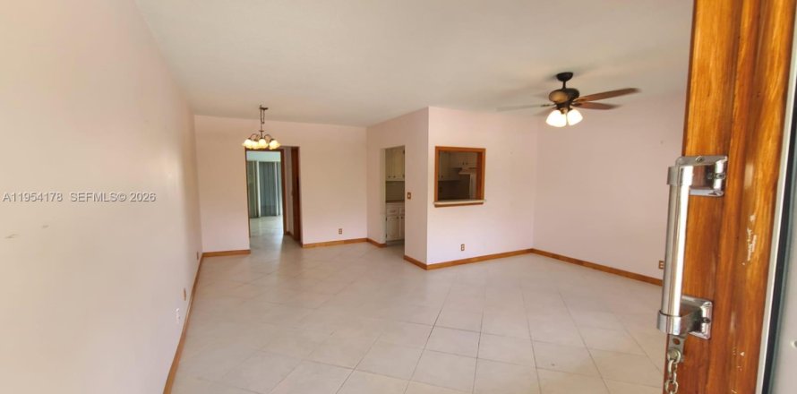 Condo à West Palm Beach, Floride, 1 chambre  № 2008963