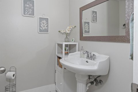 Touwnhouse à vendre à Pembroke Pines, Floride: 3 chambres, 136.75 m2 № 2192665 - photo 12