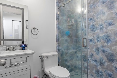 Touwnhouse à vendre à Pembroke Pines, Floride: 3 chambres, 136.75 m2 № 2192665 - photo 24