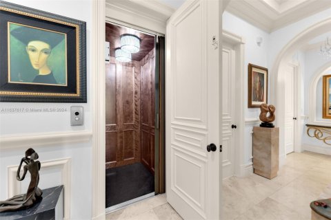 Купить виллу или дом в Пайнкрест, Флорида 7 спален, 773.04м2, № 1331068 - фото 18