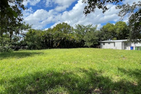Terrain à vendre à Fort Lauderdale, Floride № 1947612 - photo 4