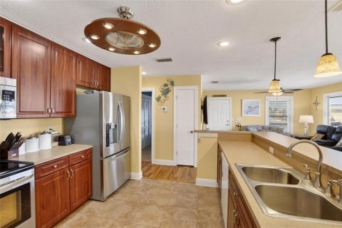Villa ou maison à vendre à Hudson, Floride: 2 chambres, 101.45 m2 № 2155517 - photo 11