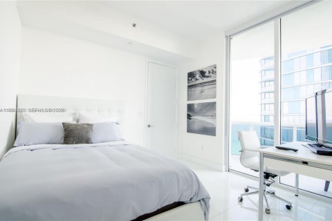 Copropriété à louer à Sunny Isles Beach, Floride: 3 chambres, 183.39 m2 № 2045869 - photo 19