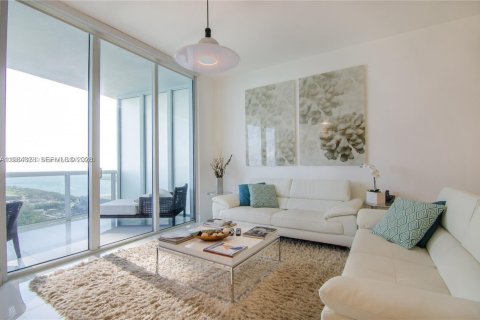 Copropriété à louer à Sunny Isles Beach, Floride: 3 chambres, 183.39 m2 № 2045869 - photo 5