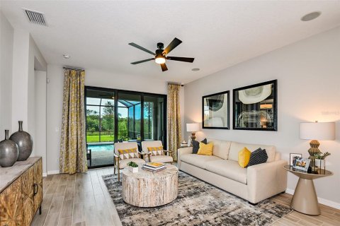 House in Apollo Beach, Florida 3 bedrooms, 166.3 sq.m. № 2396369 - photo 16