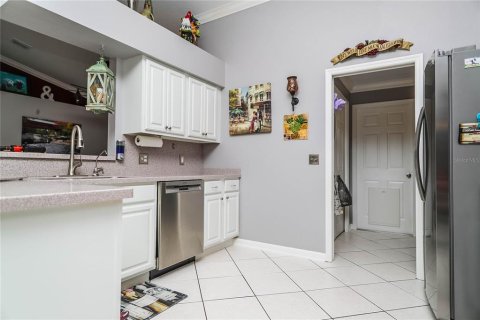 Villa ou maison à vendre à Winter Haven, Floride: 3 chambres, 160.54 m2 № 1796504 - photo 8