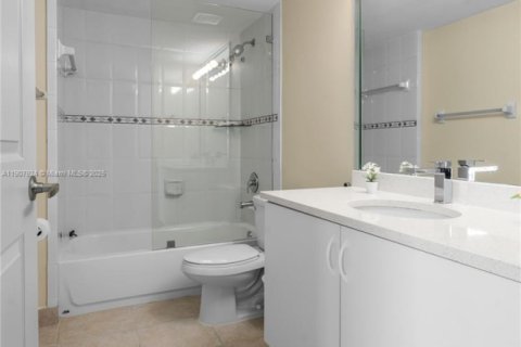 Copropriété à vendre à Miami, Floride: 2 chambres, 74.97 m2 № 1968189 - photo 27