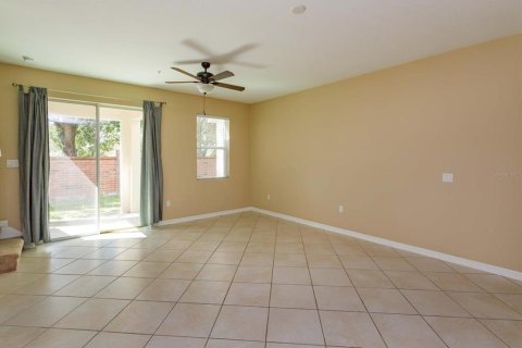 Touwnhouse à louer à Oviedo, Floride: 3 chambres, 128.58 m2 № 2414936 - photo 6