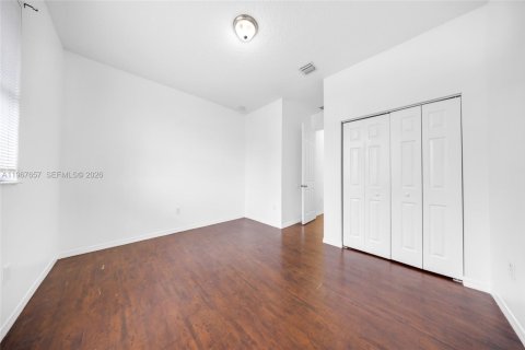 Townhouse in Homestead, Florida 3 bedrooms, 147.16 sq.m. № 2029726 - photo 26