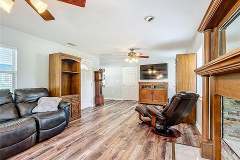 Casa en venta en Winter Haven, Florida, 3 dormitorios, 267 m2 № 1879085 - foto 16