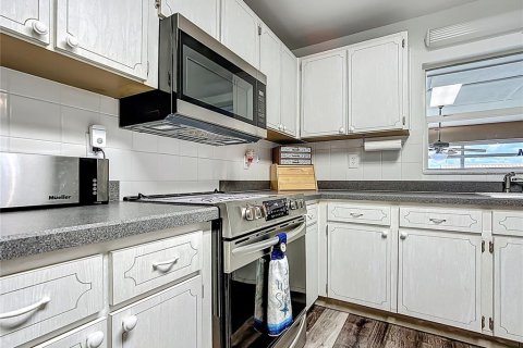 Casa en venta en Winter Haven, Florida, 3 dormitorios, 267 m2 № 1879085 - foto 14