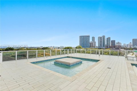 Condominio en venta en Miami, Florida, 2 dormitorios, 88.35 m2 № 1986022 - foto 16