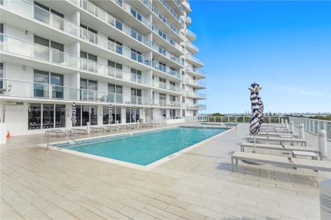 Condominio en venta en Miami, Florida, 2 dormitorios, 88.35 m2 № 1986022 - foto 18