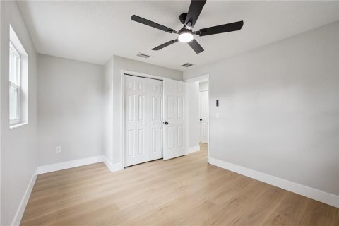 House in Winter Park, Florida 3 bedrooms, 151.15 sq.m. № 2238671 - photo 24