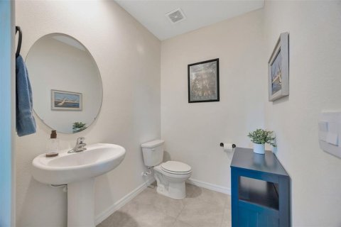 House in Wesley Chapel, Florida 4 bedrooms, 209.96 sq.m. № 1587477 - photo 14