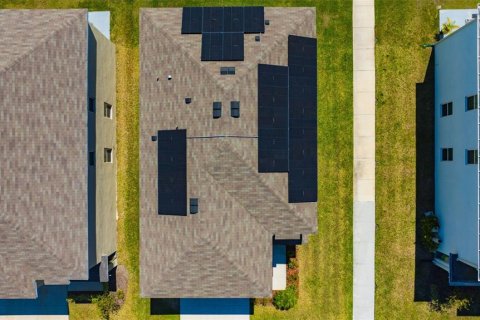 House in Wesley Chapel, Florida 4 bedrooms, 209.96 sq.m. № 1587477 - photo 24