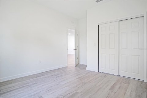 Appartement à louer à Haines City, Floride: 4 chambres, 158.49 m2 № 2218998 - photo 20